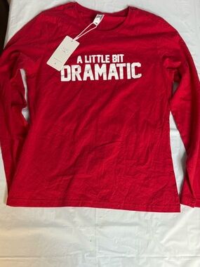 Crooks & Castles Womens Small Long Sleeve Shirt NWT Streetwear 17x24 Tee